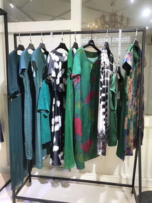 愛歐雅19夏高端桑蠶絲連衣裙 探尋北京惠品女裝品牌的折扣批發走份渠道