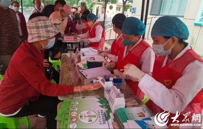 簽而有約，共享健康 東營區(qū)中醫(yī)院世界家庭醫(yī)生日義診活動紀(jì)實(shí)